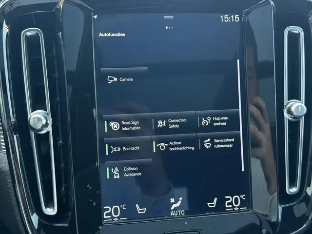 Volvo XC40 2.0 T4 R-Design 2019 Benzine 21