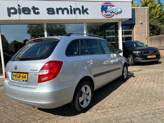Škoda Fabia Combi 1.2 TSI Fresh 2013 Benzine 20