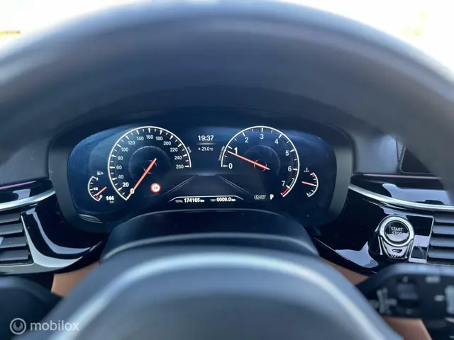 BMW 5 Serie Touring 520i High Executive 2019 Benzine 7