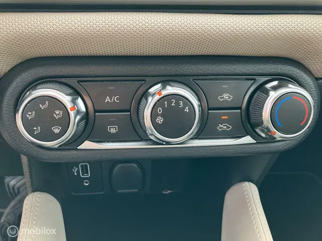 Nissan Micra 1.0 IG-T Acenta 2019 Benzine 18