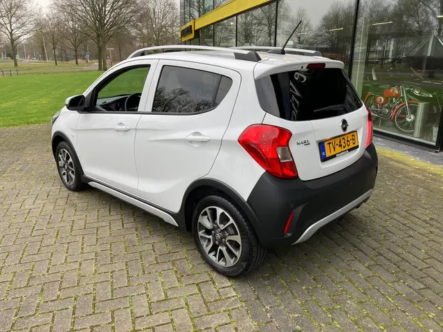 Opel KARL 1.0 Start/Stop 75pk 2018 Benzine 3