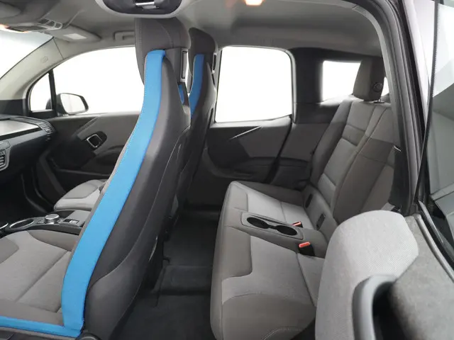 BMW i3 Executive Edition 120Ah 42 kWh 2020 Elektrisch 28