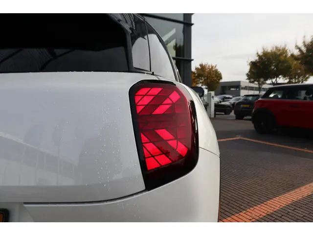 MINI Aceman E 2025 Elektrisch 9