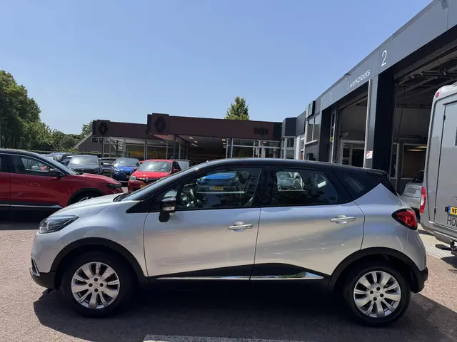 Renault Captur 0.9 TCe Dynamique+Trekhaak!! 2014 Benzine 8