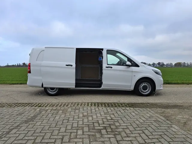 Mercedes-Benz Vito 116 CDI L3 H1 2024 Diesel 25