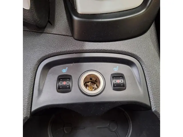 Ford Focus 1.0 EcoBoost 6 maanden garantie 2012 Benzine 5