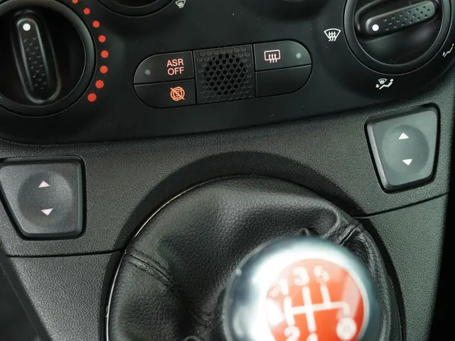 Fiat 500C 0.9 TwinAir Lounge 2013 Benzine 13