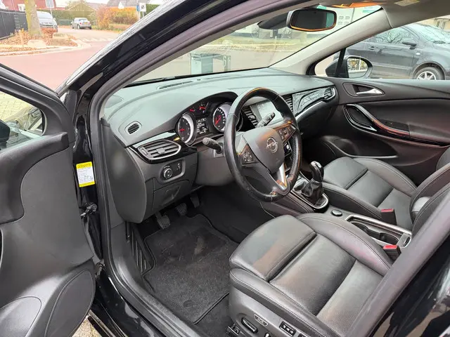 Opel Astra 1.2 Launch Elegance 2020 Benzine 12