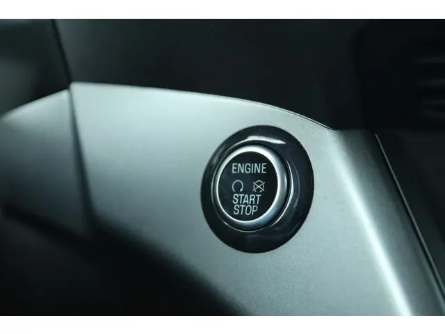 Ford Kuga 1.5 ECOBOOST TITANIUM 2020 Benzine 22