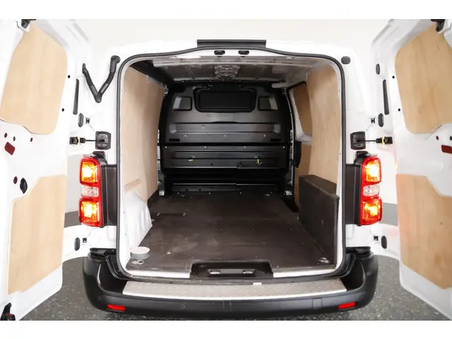 Fiat Scudo 1.5 MultiJet L2H1 2023 Diesel 16
