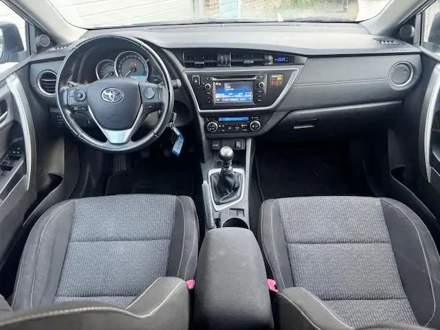 Toyota Auris 1.3 Aspiration 2015 Benzine 11