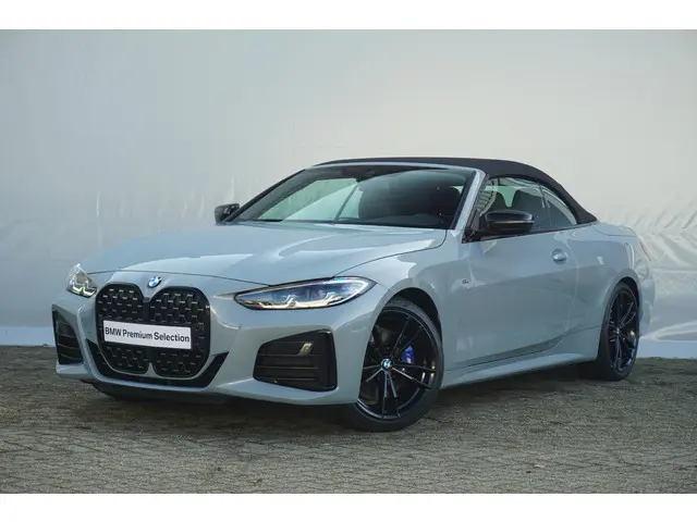 BMW 4 Serie Cabrio M440i 2022 Benzine 2