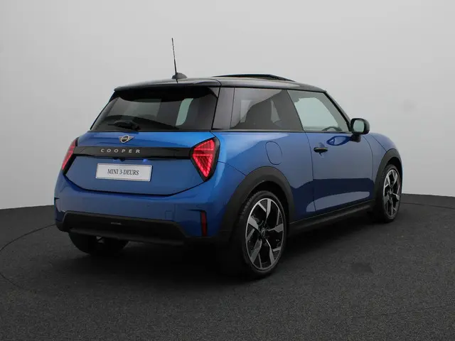 MINI 3-Deurs C 2025 Benzine 2