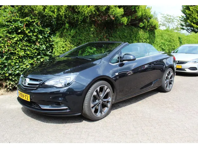 Opel Cascada 3