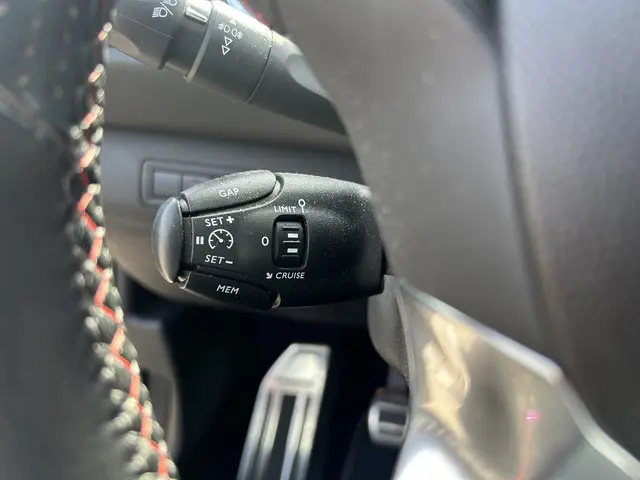 Peugeot 308 SW 1.2 Turbo 130 PK GT 2020 Benzine 23