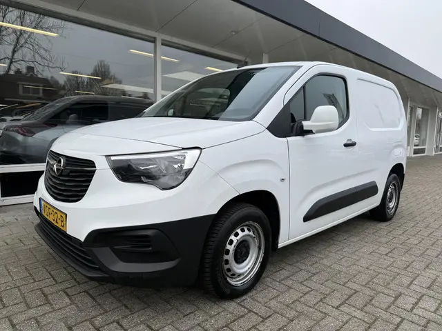 Opel Combo 1.5D L1H1 Edition 2020 Diesel 11