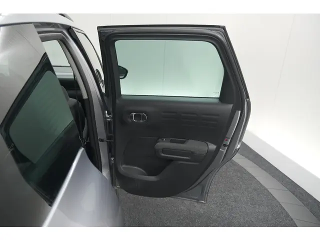 Citroën C3 Aircross PureTech 130 EAT6 Max 2024 Benzine 58
