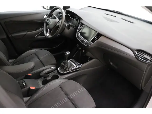 Opel Crossland 1.2 Turbo Ultimate Level 4 2024 Benzine 3