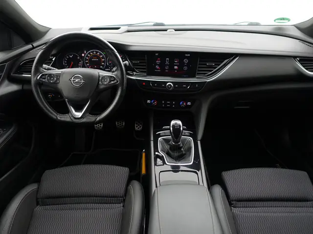 Opel Insignia Grand Sport 1.5 Turbo OPC Line+ 2018 Benzine 7