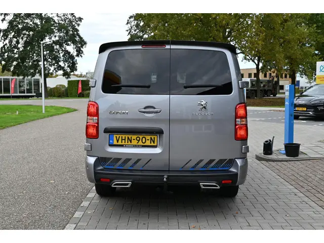 Peugeot Expert 2.0 BlueHDI 180 Long Sport DC 2021 Diesel 6