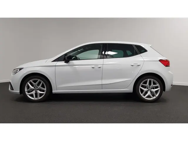 SEAT Ibiza 1.0 TSI 110pk DSG FR 2021 Benzine 6