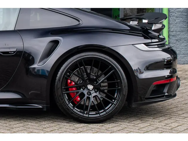 Porsche 911 3.8 Turbo 2021 Benzine 17