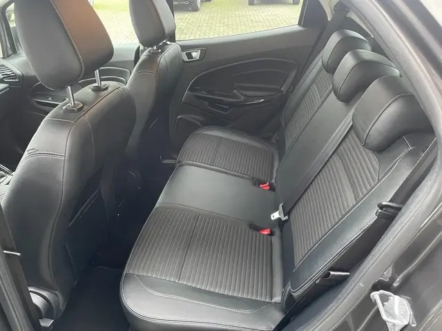Ford EcoSport 1.0 EcoBoost ST-Line 2018 Benzine 6