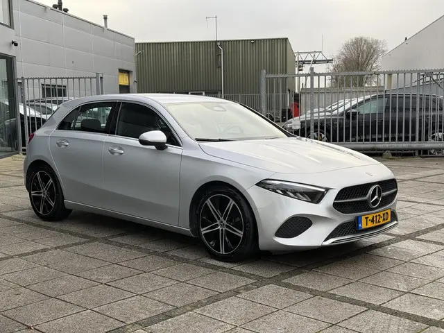 Mercedes-Benz A-Klasse 180 Aut. Luxury Line 2023 Benzine 7