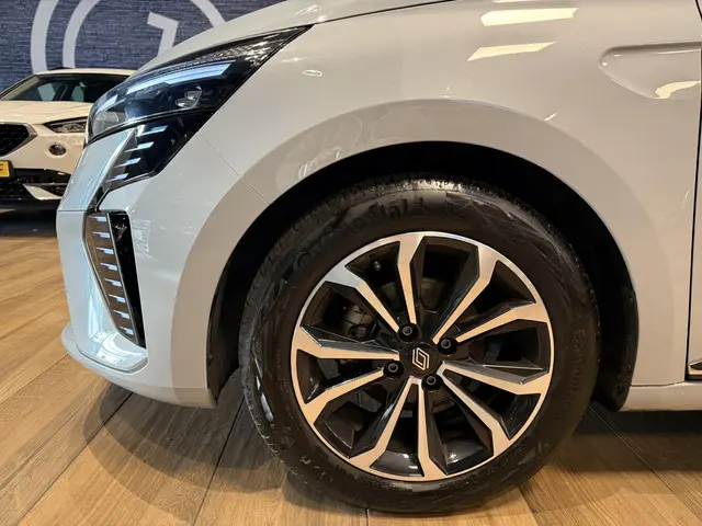 Renault Clio 1.0 TCe 90 GPF techno 2024 Benzine 11