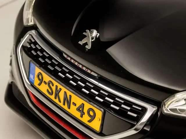 Peugeot 208 1.6 THP GTi 2013 Benzine 28