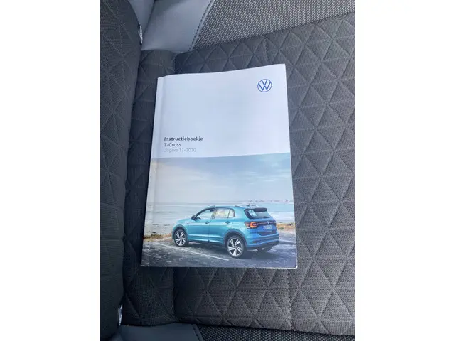 Volkswagen T-Cross 1.0 TSI Style 2021 Benzine 32
