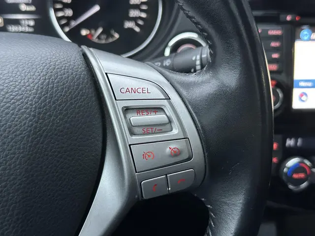 Nissan QASHQAI 1.2 Connect Edition 2016 Benzine 24