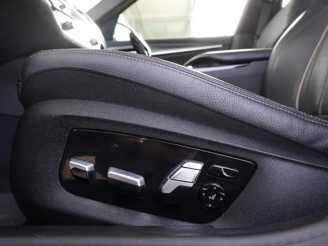 BMW 5 Serie 530e High Executive 2021 Hybride Benzine 20