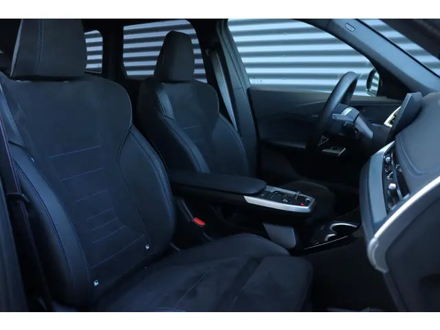 BMW iX1 eDrive20 2024 Elektrisch 8