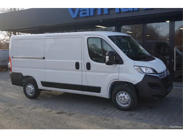 Citroën Jumper 33 2.2 140PK L2H1 BPM VRIJ!! 2024 Diesel 7