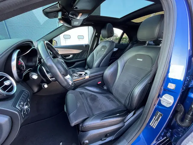 Mercedes-Benz C-Klasse 63 AMG 2017 Benzine 10