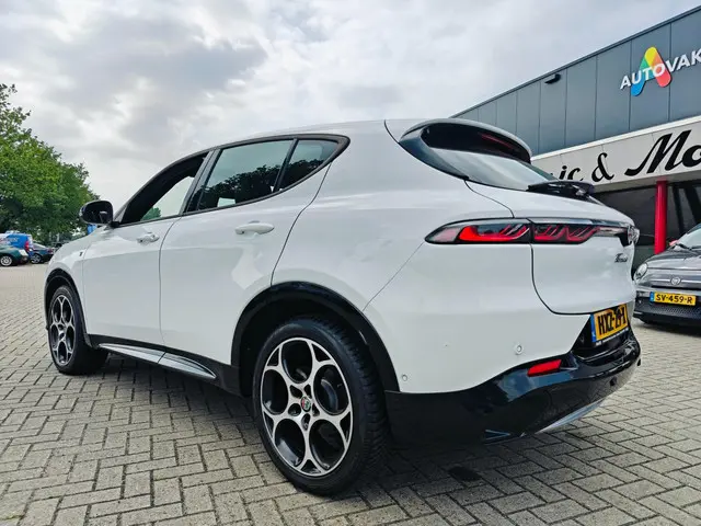 Alfa Romeo Tonale 1.5T Hybrid Ti 2023 Hybride Benzine 3