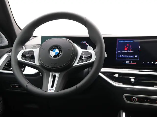 BMW X6 M60i xDrive 2025 Benzine 2