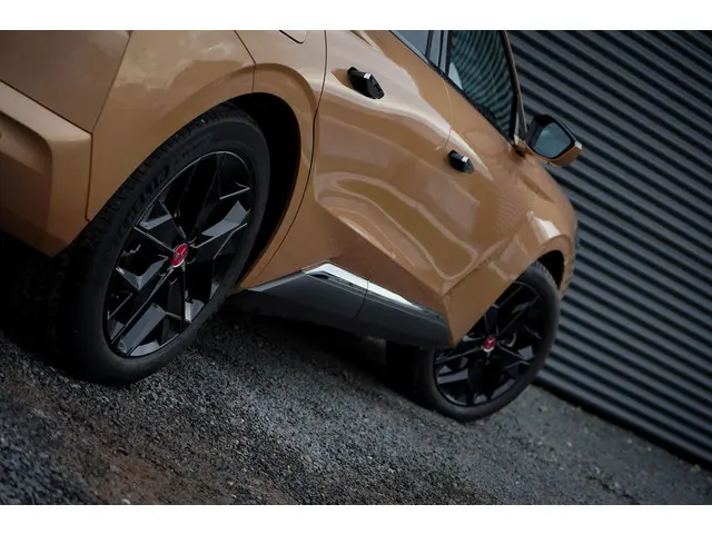 DS DS 4 E-Tense Rivoli 2022 Hybride Benzine 13
