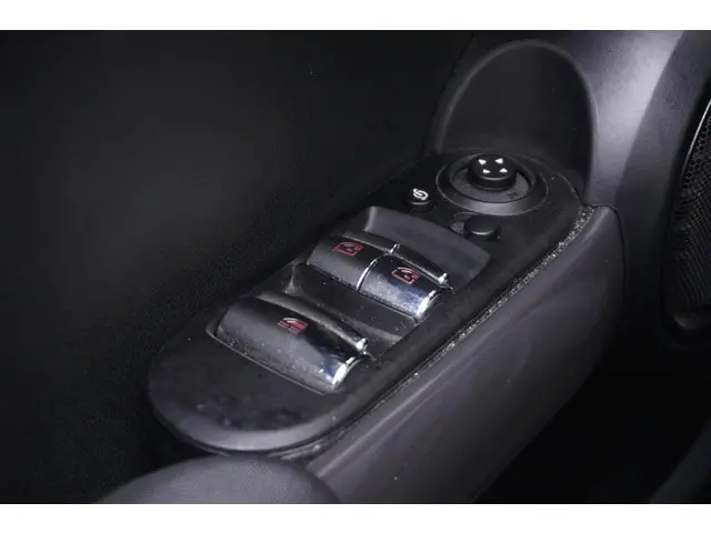 MINI Cooper Cabrio C 2020 Benzine 26