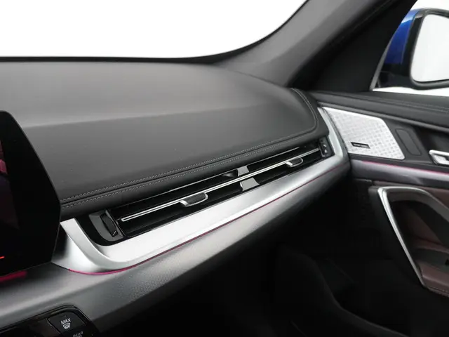 BMW iX1 eDrive20 67 kWh 2025 Elektrisch 22