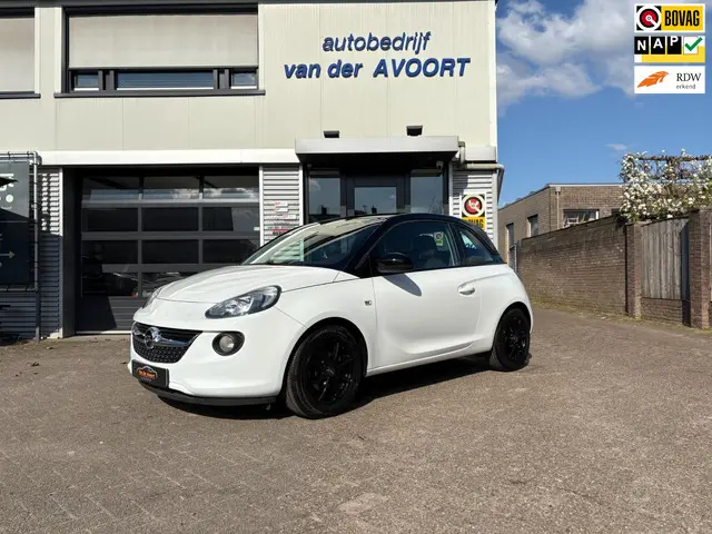 Opel ADAM 1.2 2013 Benzine
