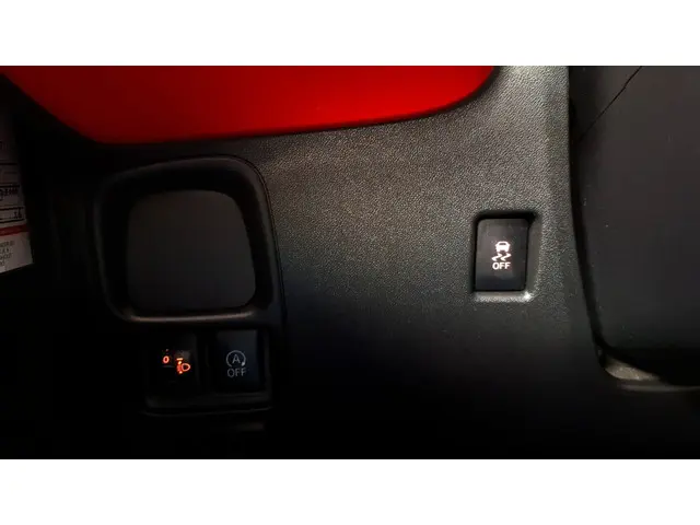 Peugeot 108 1.0 e-VTi Envy 2016 Benzine 12