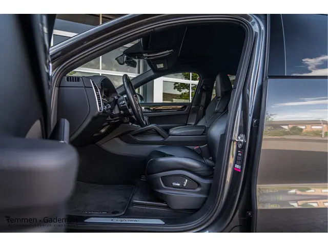 Porsche Cayenne Coupé 3.0 V6 340pk 2020 Benzine 7
