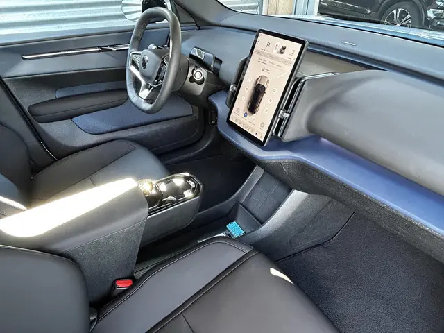 Volvo EX30 Single Motor Plus 51 kWh 2024 Elektrisch 20