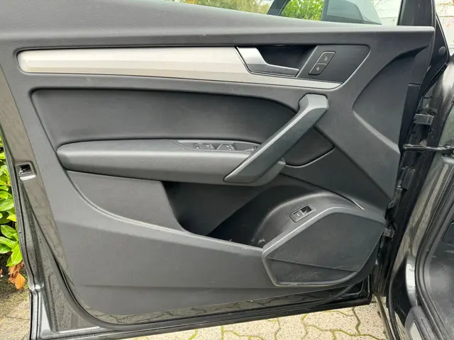 Audi Q5 2.0 TFSI quattro Sport S Line 2018 Benzine 21