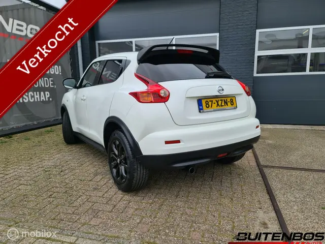 Nissan Juke 1.6 Tekna 2012 Benzine 19