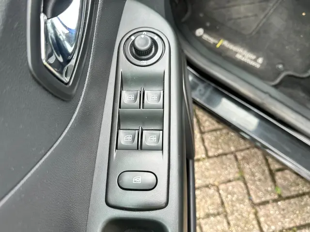 Renault Captur 1.2 TCe Dynamique 2017 Benzine 11