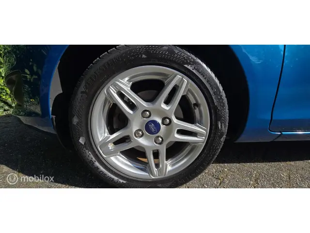 Ford Fiesta 1.0 EcoBoost Titanium 2013 Benzine 15