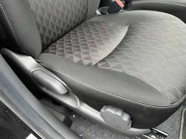 Mitsubishi Space Star 1.2 Intense 2022 Benzine 36